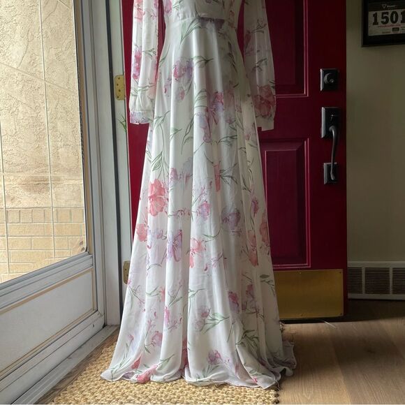 Lulu's Loving You White Floral Print Long Sleeve Wrap Maxi Women'sDress (SizeXS) - Picture 8 of 14